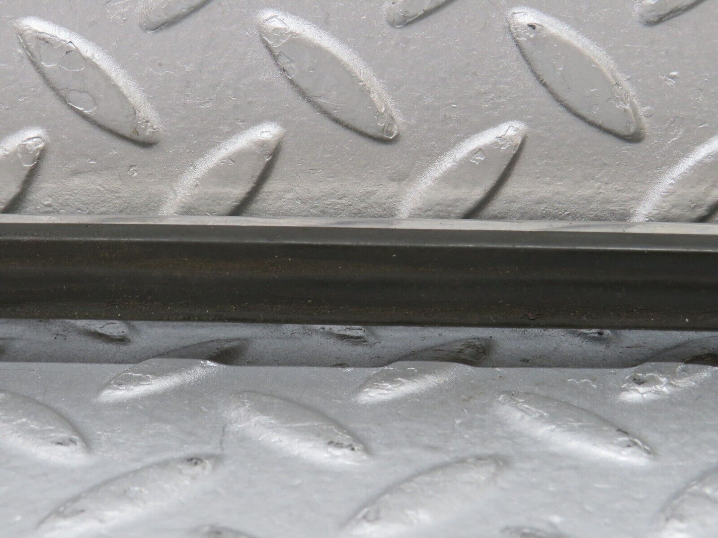 35777 Mercedes-Benz W108 Rear Right Door Centre Moulding Trim