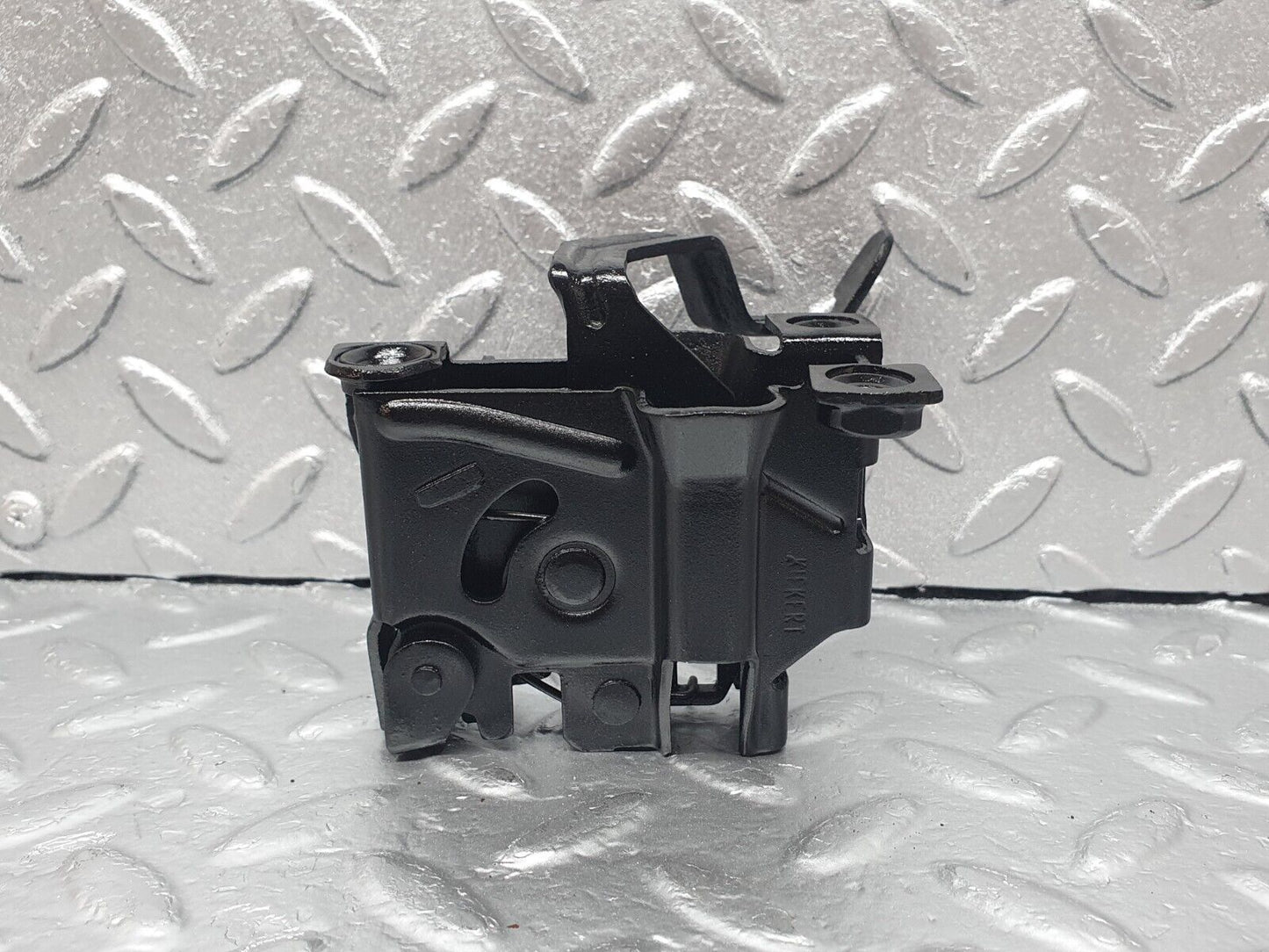43523 Mercedes-Benz C126 380SEC Coupe Bonnet Lock Latch Right Side 1268800860