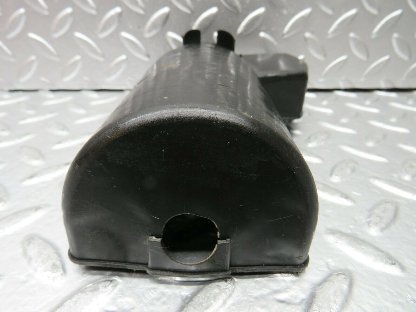 22918 Mercedes-Benz C107 450SLC Coupe Wiper Motor Cover 1390591012