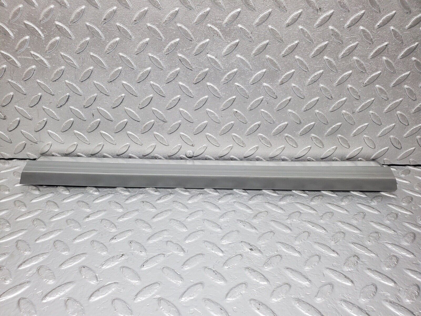44584 Mercedes-Benz W124 220E Rear Right Door Sill Trim