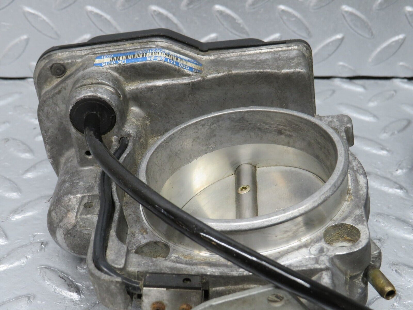 38559 Mercedes-Benz R129 280SL Coupe Throttle Body Valve VDO 0011416525
