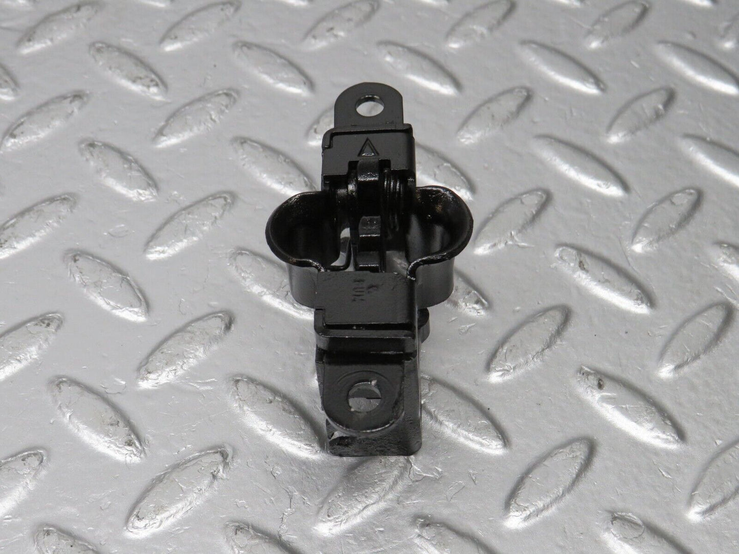 39596 Mercedes-Benz R129 320SL Coupe Bonnet Lock Latch