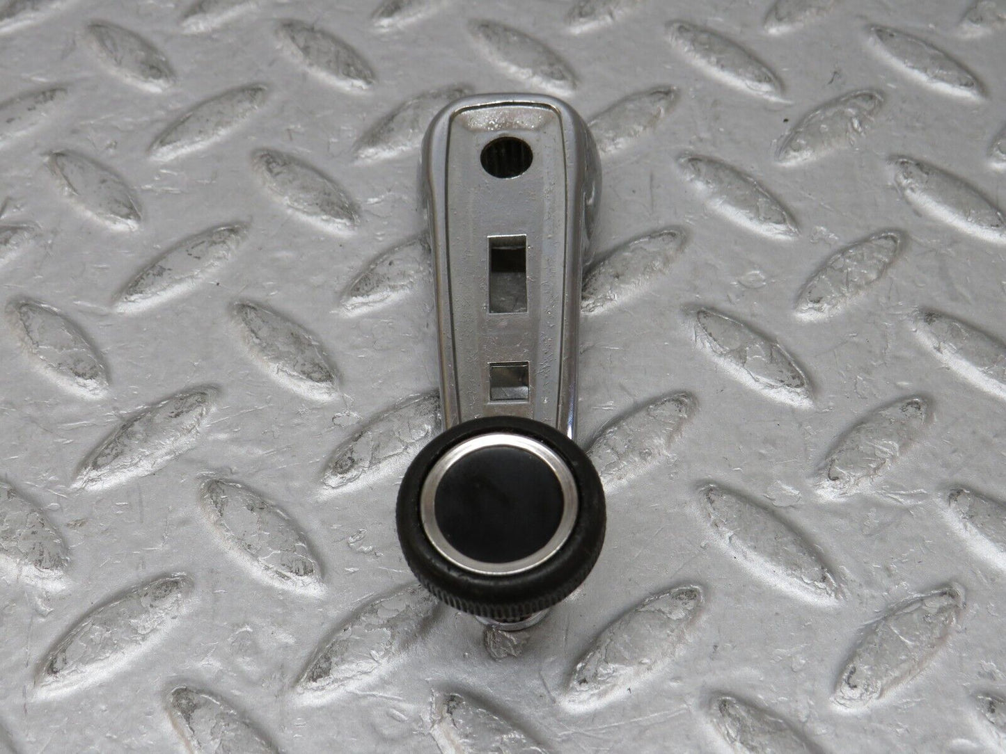 35727 Mercedes-Benz W108 Window Lifter Crank Handle