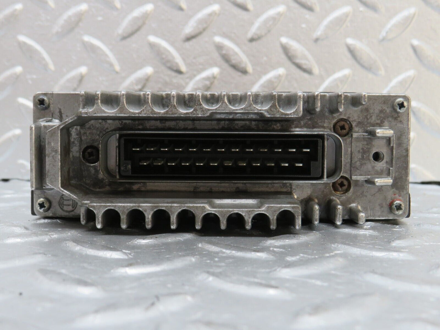 32739 Mercedes-Benz W124 Engine Control Unit Bosch 0280800206 0055455732