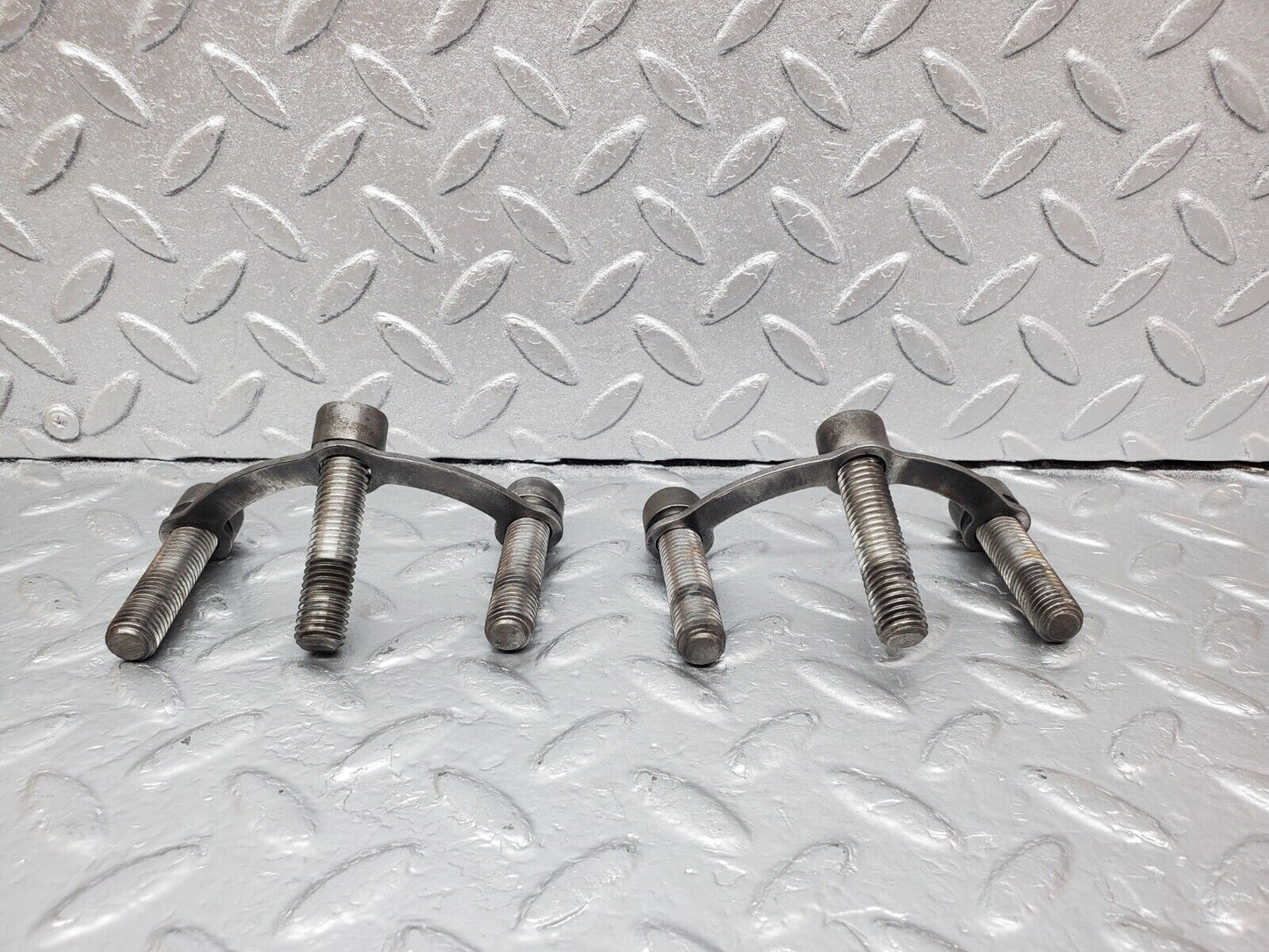 45788 Mercedes-Benz W126 420SE Drive Shaft Bolt Differential Bolt Set