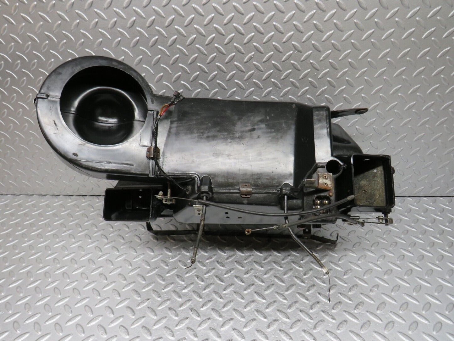 35916 Mercedes-Benz W108 Heater Box Blower Housing