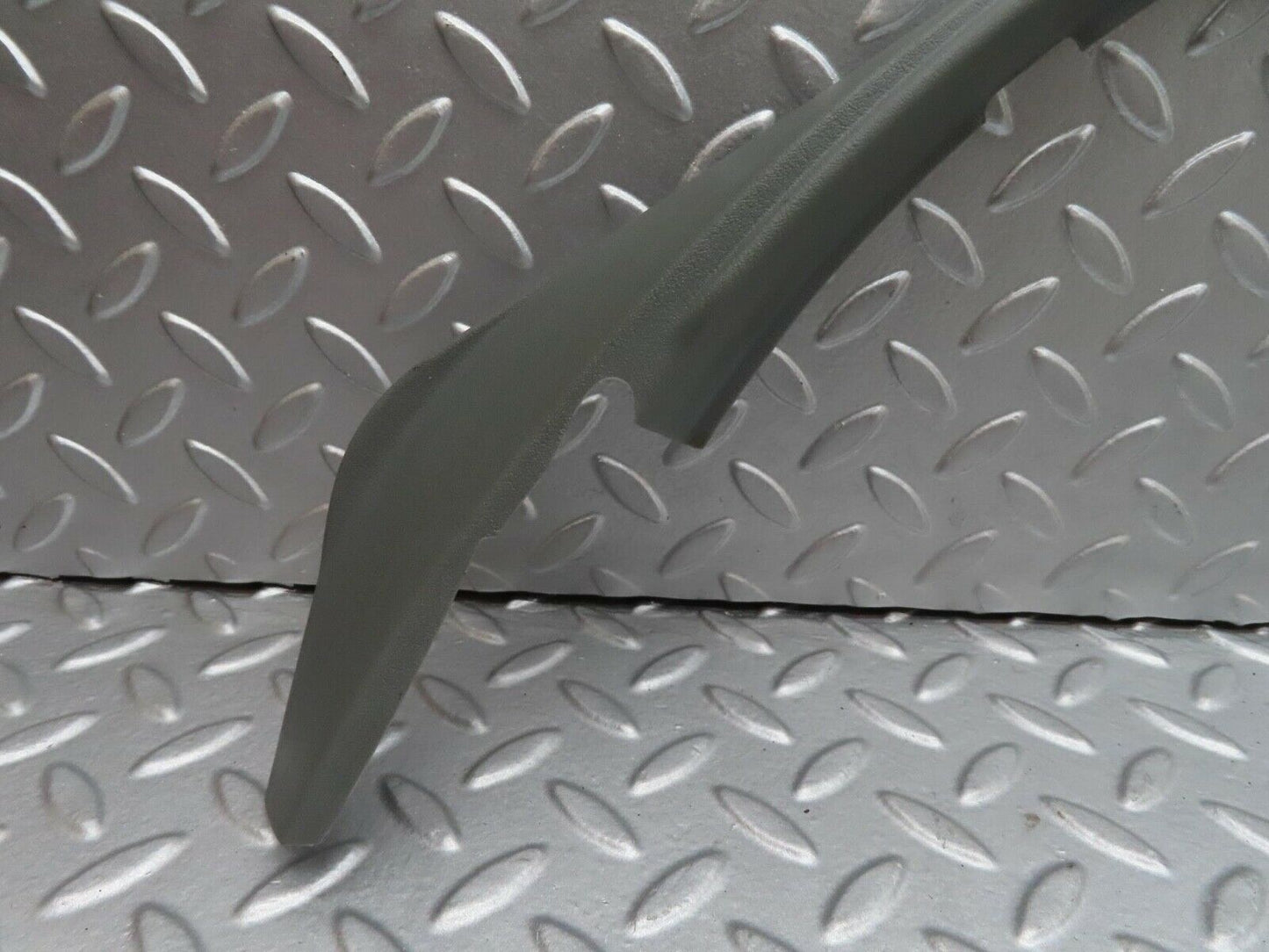 16374 Mercedes-Benz W124 260E Front Right Door Window Frame Trim Cover