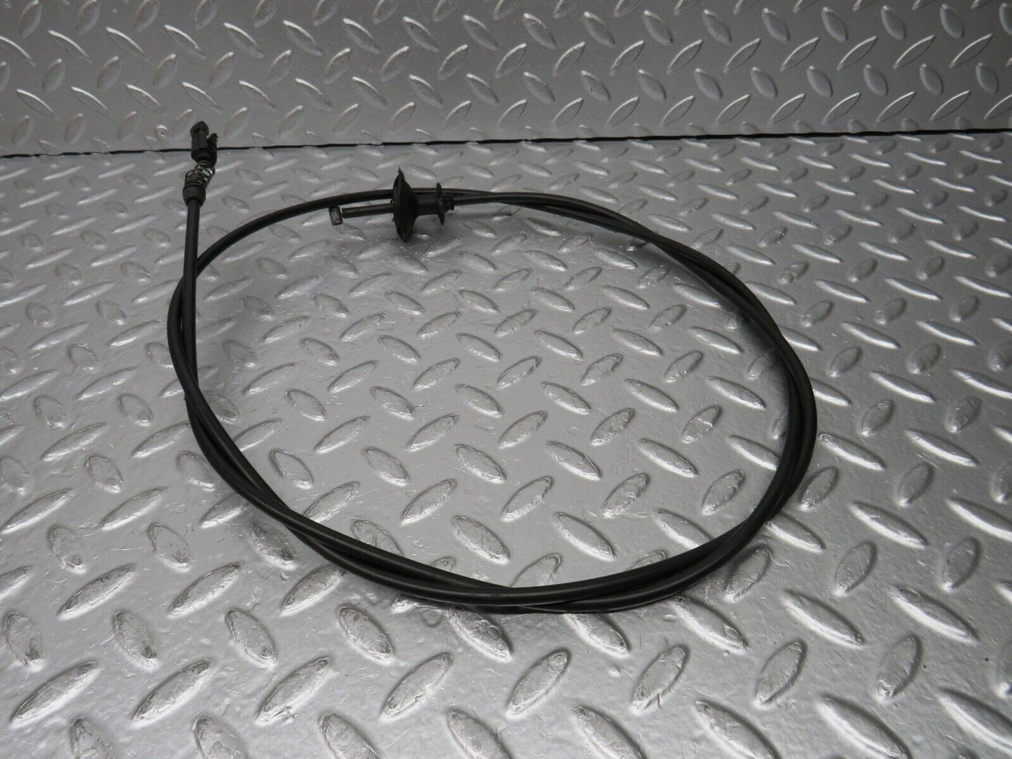 30927 Mercedes-Benz W201 190E 2.0L Bonnet Release Cable 1239970681