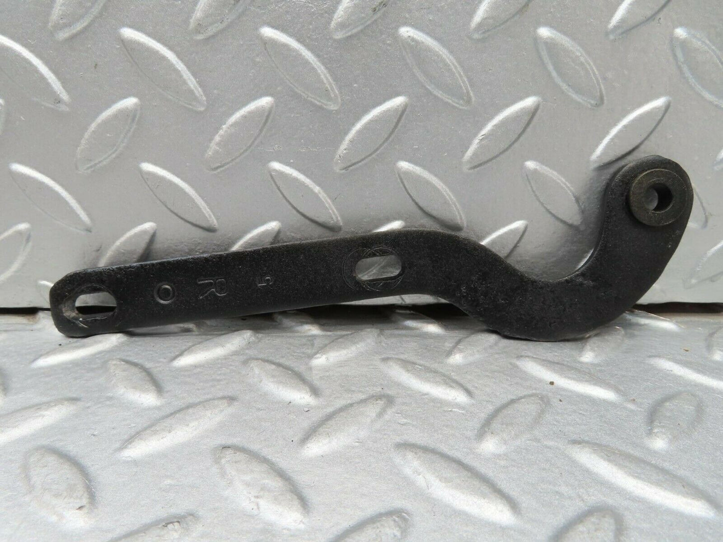 16607 Mercedes-Benz C107 380SLC Bonnet Hinge Support Right Side