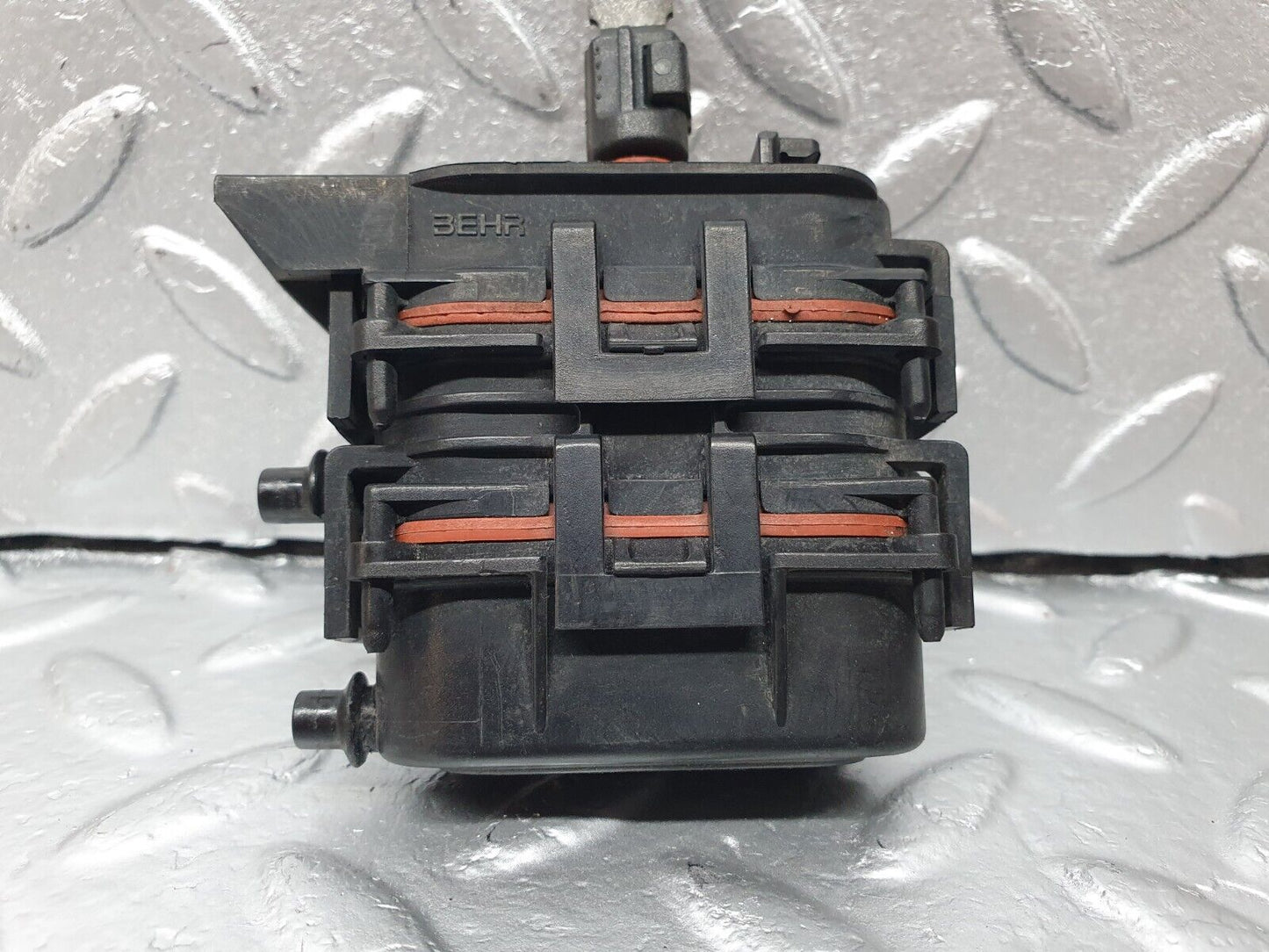 42557 Mercedes-Benz R129 320SL Coupe Heater Box Vacuum Actuator