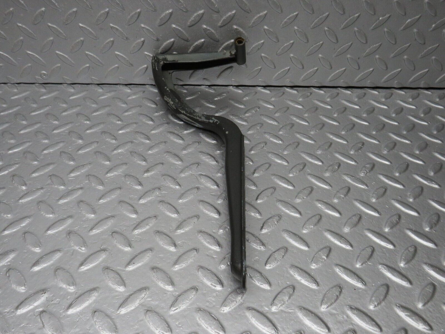39084 Mercedes-Benz R107 500SL Soft Top Lid Hinge Right Side