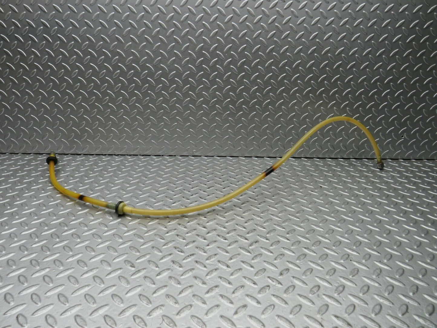 22239 Mercedes-Benz S123 280TE Wagon Brake Servo Vacuum Pipe