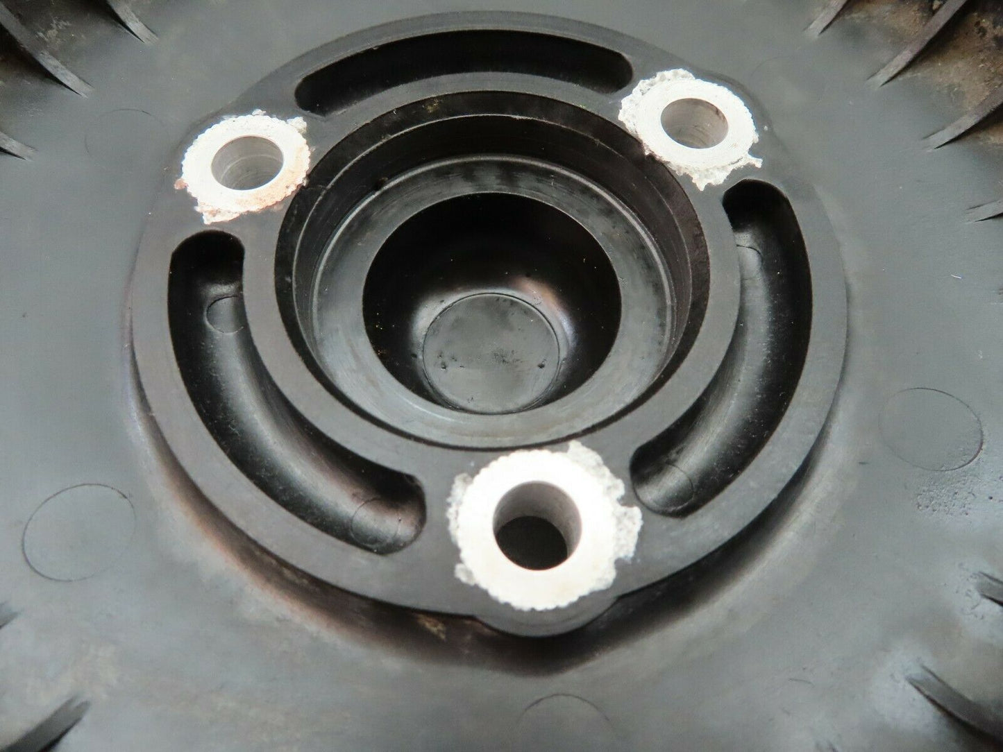 5945 Mercedes-Benz W123 200 Engine Cooling Fan 6162050506