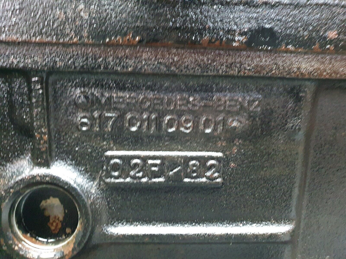 40865 Mercedes-Benz W123 300D Complete Engine 617.912 6170110901