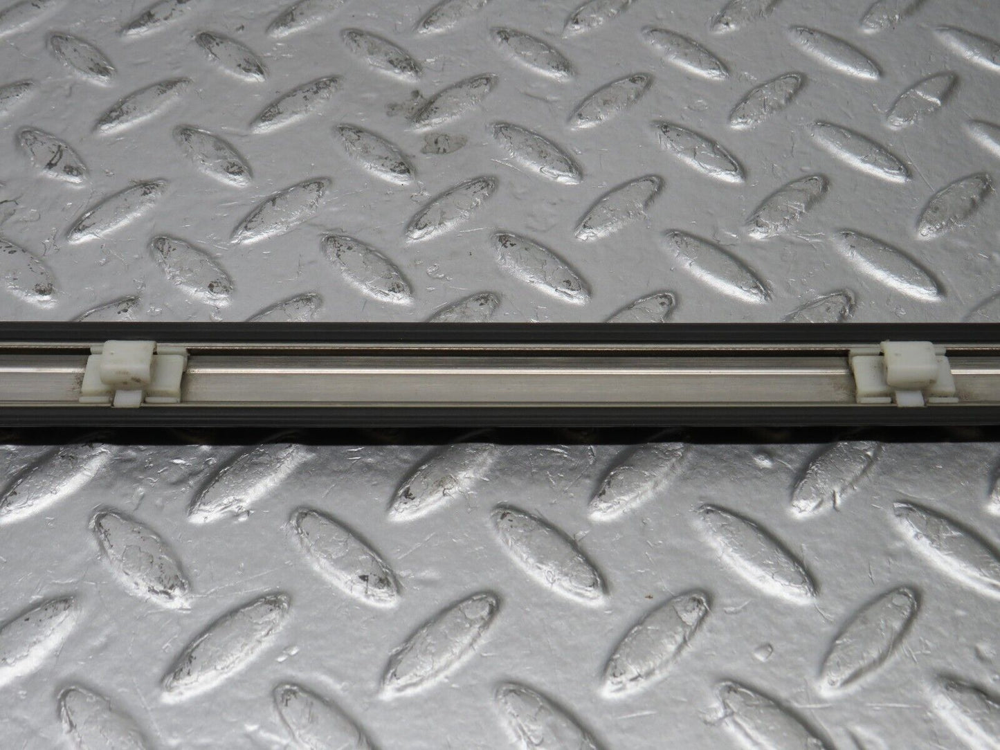 33849 Mercedes-Benz W201 190E 2.0L Rear Left Door Centre Moulding Trim