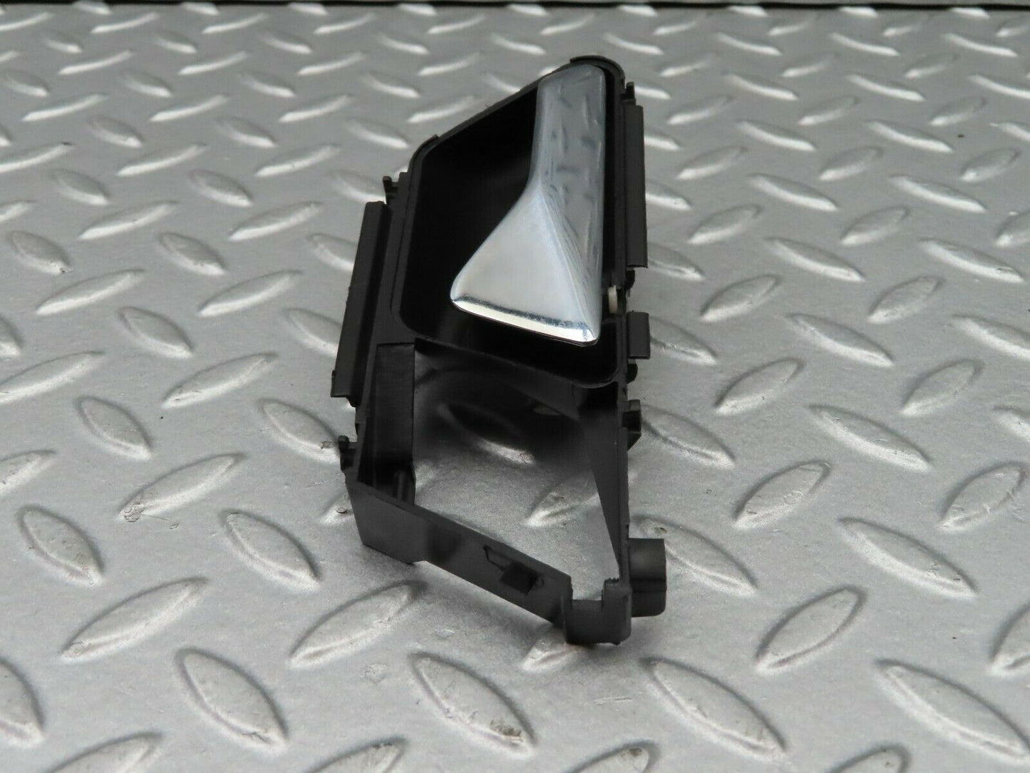 5257 Mercedes-Benz W124 230E Front Left Interior Door Handle 1247600161