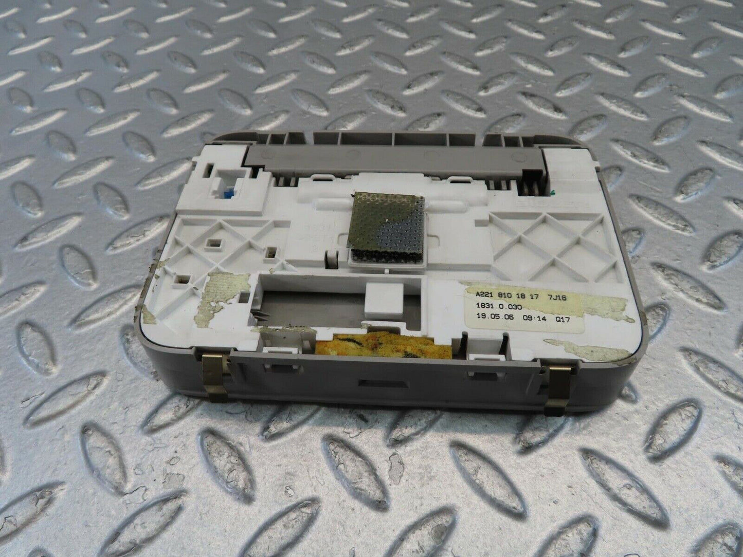 11097 Mercedes-Benz W221 S320 Interior Roof Mirror Rear 2218101817