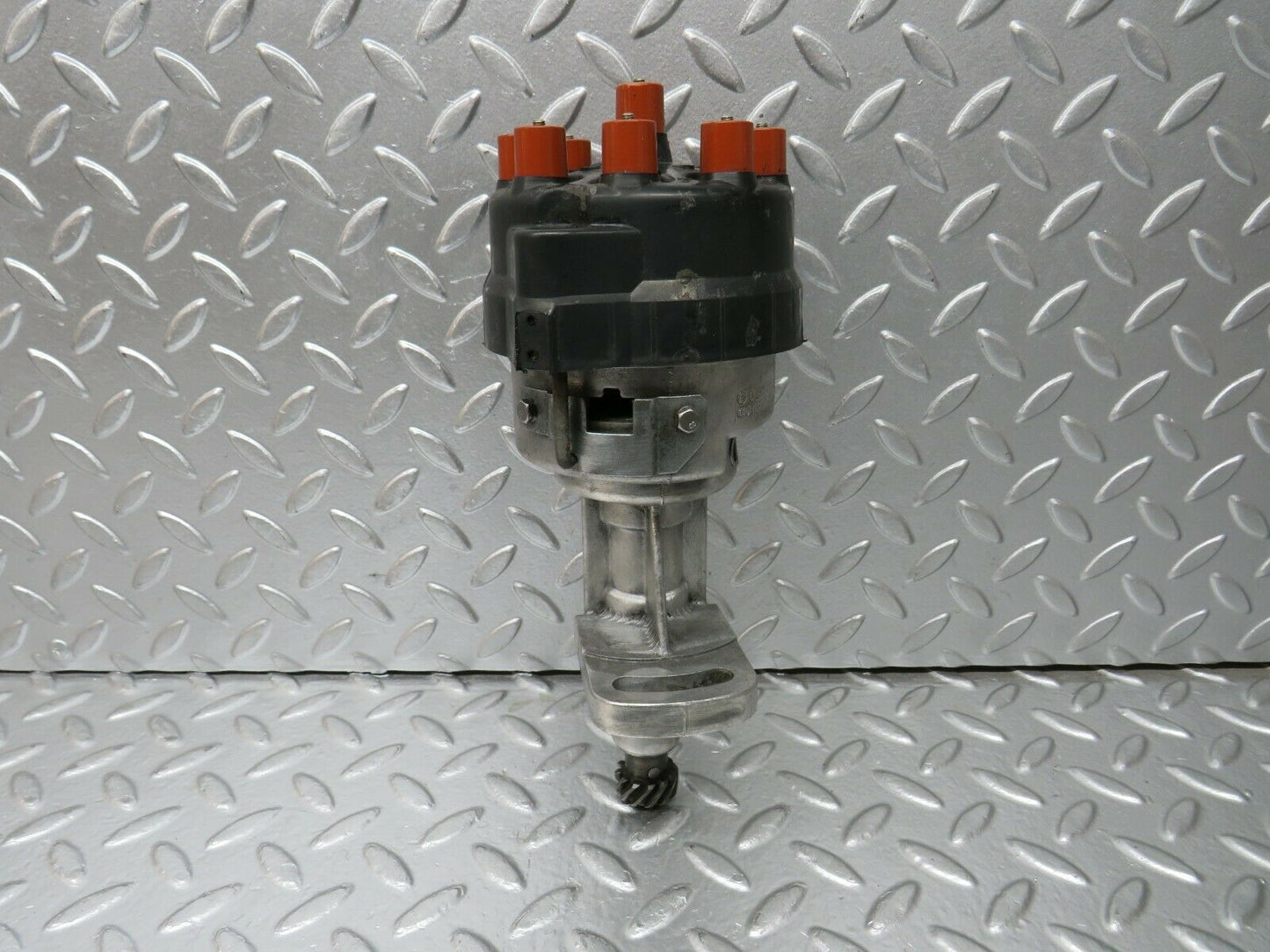 23913 Mercedes-Benz C107 450SLC Coupe Ignition Distributor 0237404006