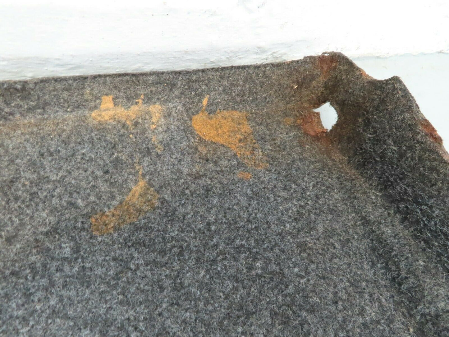 6671 Mercedes-Benz S124 E220 Wagon Floor Carpet