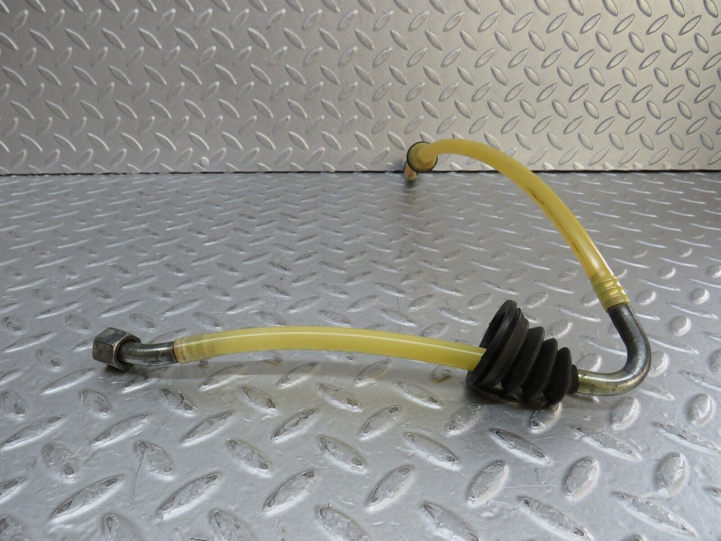 37160 Mercedes-Benz C126 420SEC Coupe Brake Servo Pipe