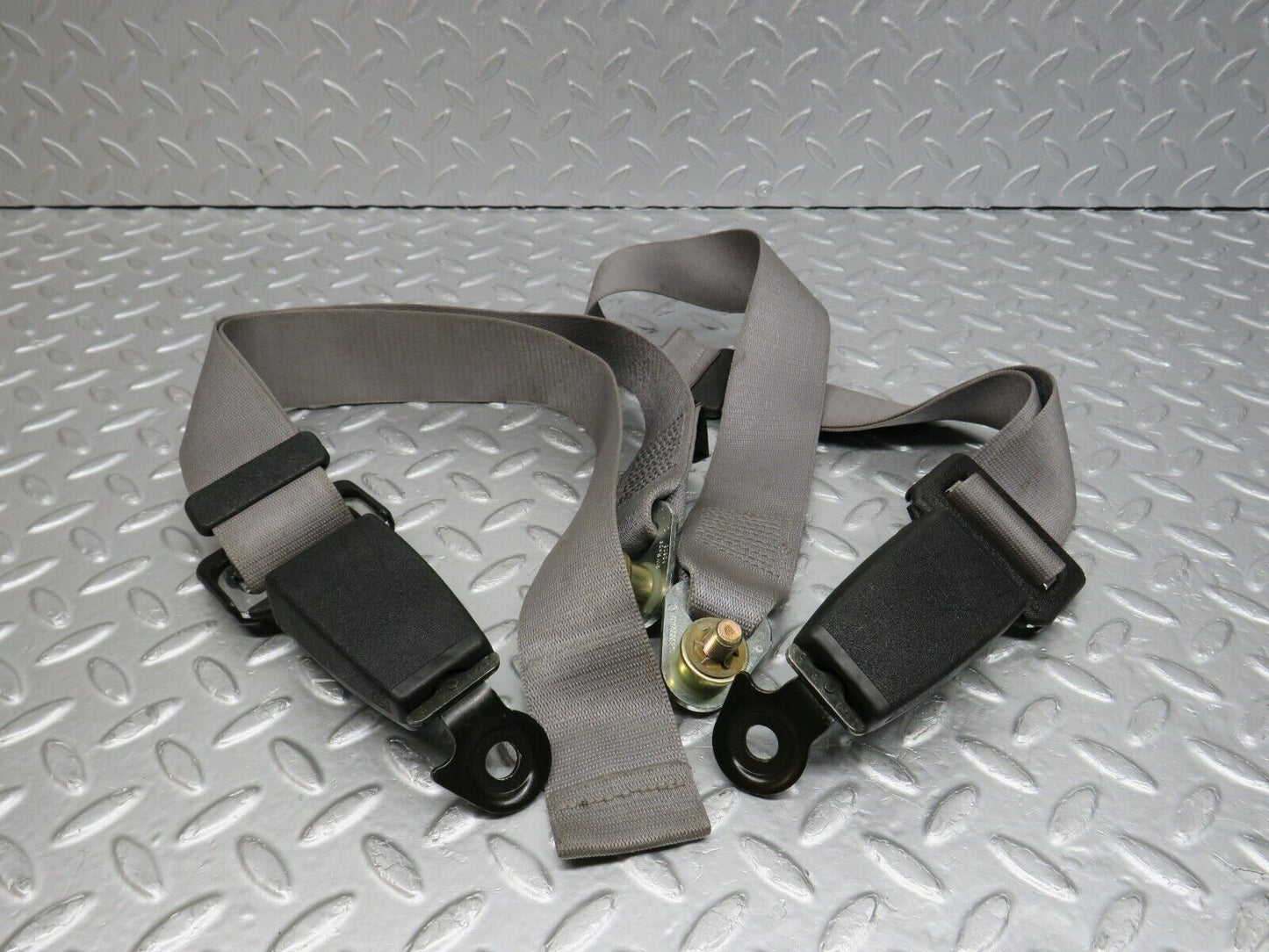 39791 Mercedes-Benz R129 320SL Coupe Rear Seat Belt With Buckles 1298600085 1298600369