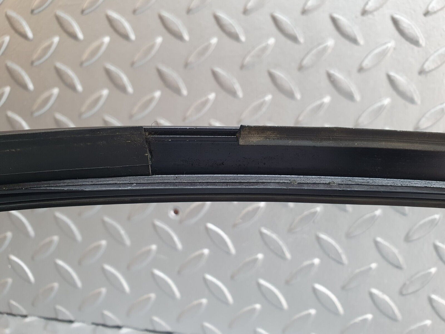 42112 Mercedes-Benz W202 C200 Roof Trim Right Side