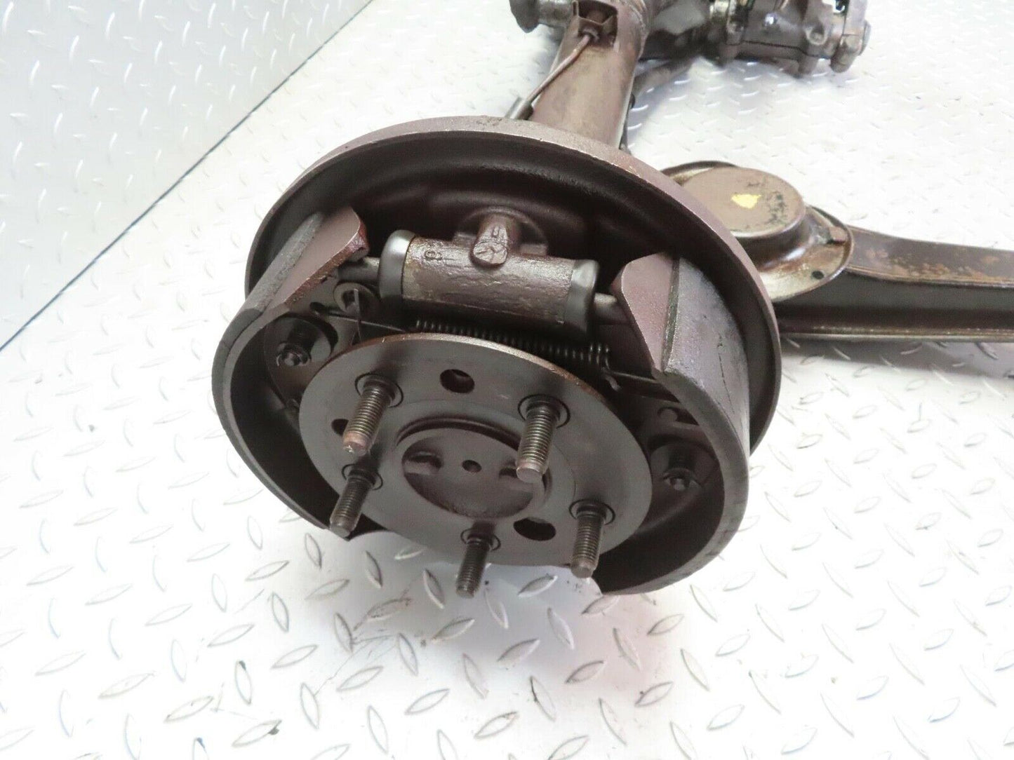 13271 Mercedes-Benz W111 220SE Complete Rear Axle With Differential Ratio 4.10