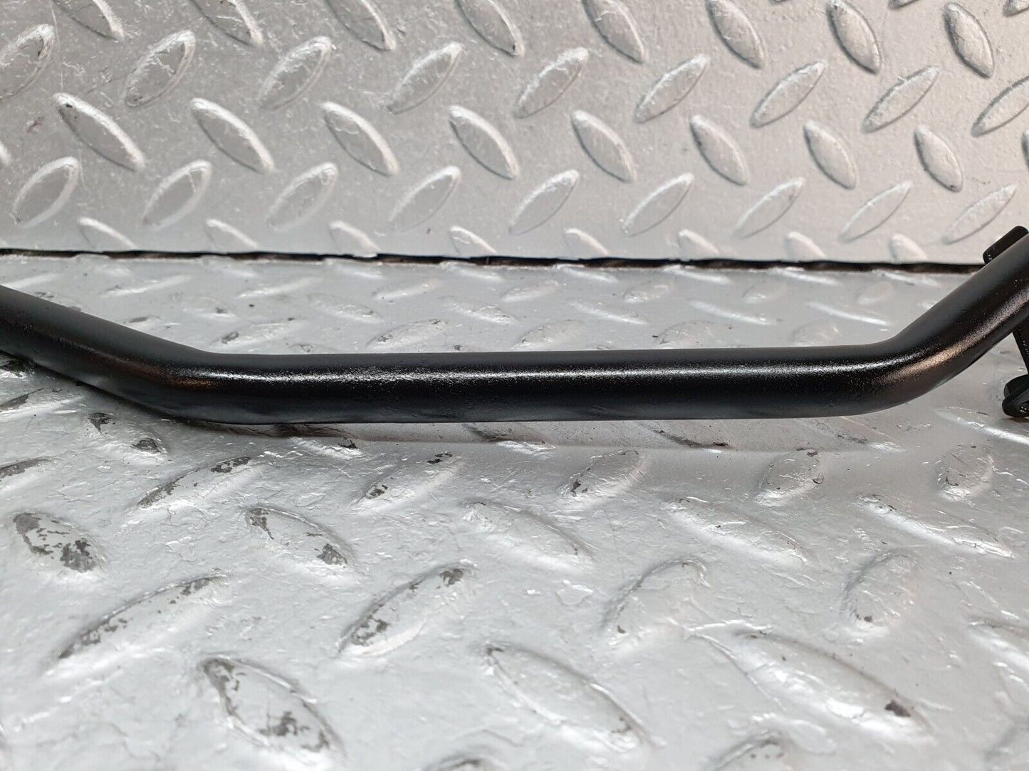 41235 Mercedes-Benz W126 300SE Coolant Pipe