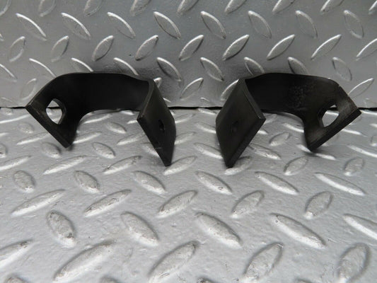 15350 Mercedes-Benz W123 230E Front Bumper Bracket