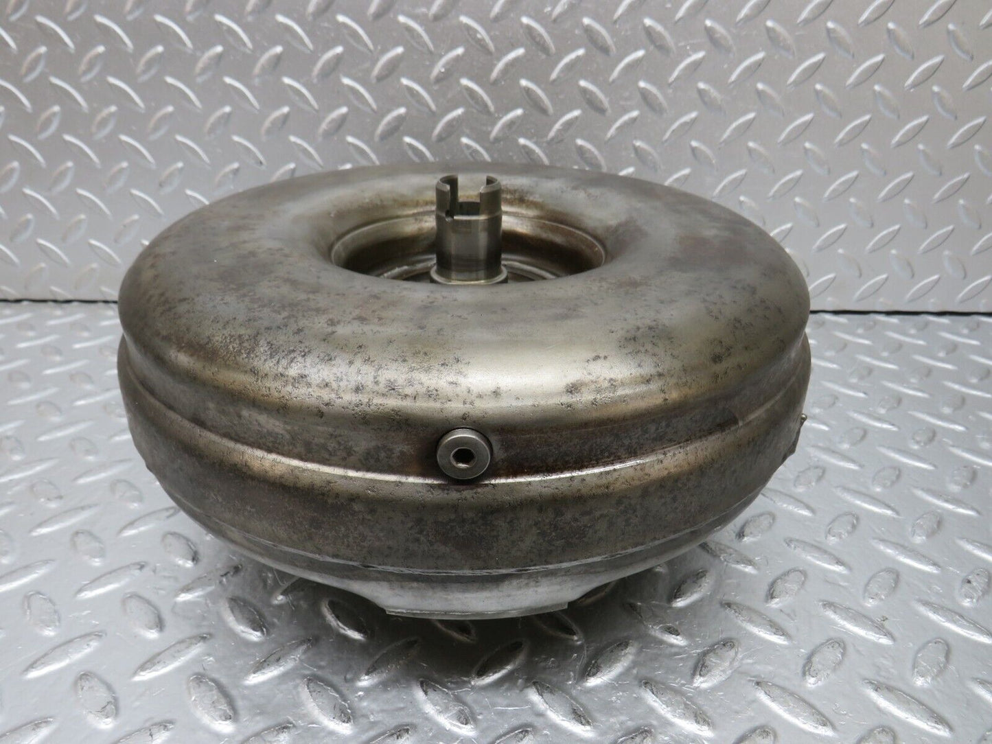 32815 Mercedes-Benz C107 R107 350 V8 Torque Converter 1092501602