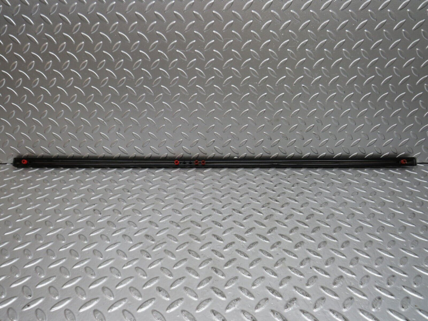 28237 Mercedes-Benz S123 240D Wagon Front Right Door Centre Moulding Trim