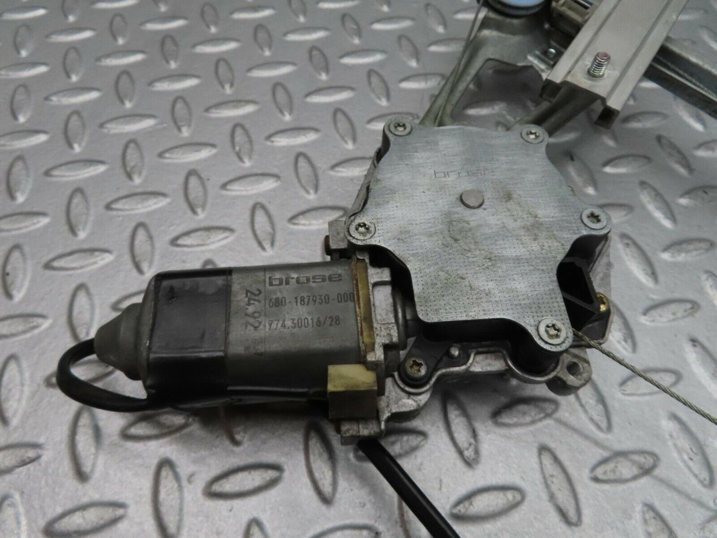 16257 Mercedes-Benz W124 260E Rear Left Power Window Regulator With Motor