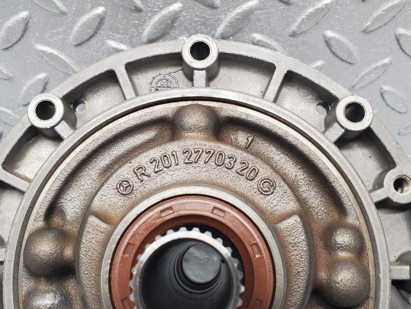 46311 Mercedes-Benz W124 280E Automatic Gearbox Oil Pump 722.433 2012770320