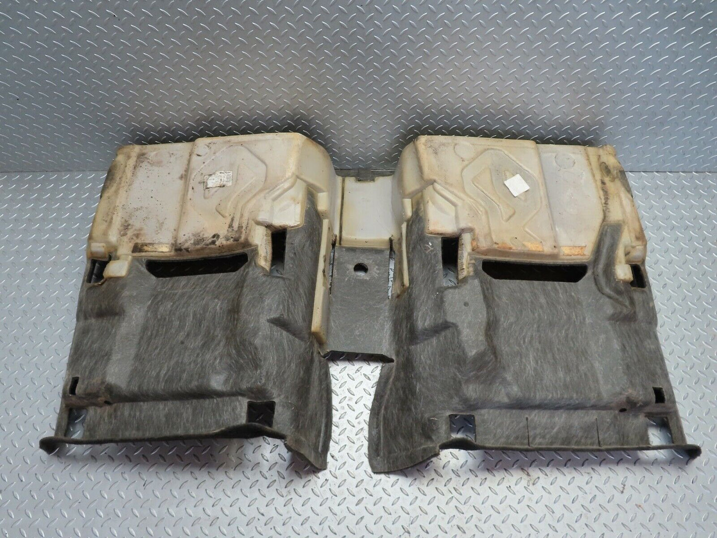 19416 Mercedes-Benz C140 CL420 Coupe Rear Floor Carpet Grey 1406800541