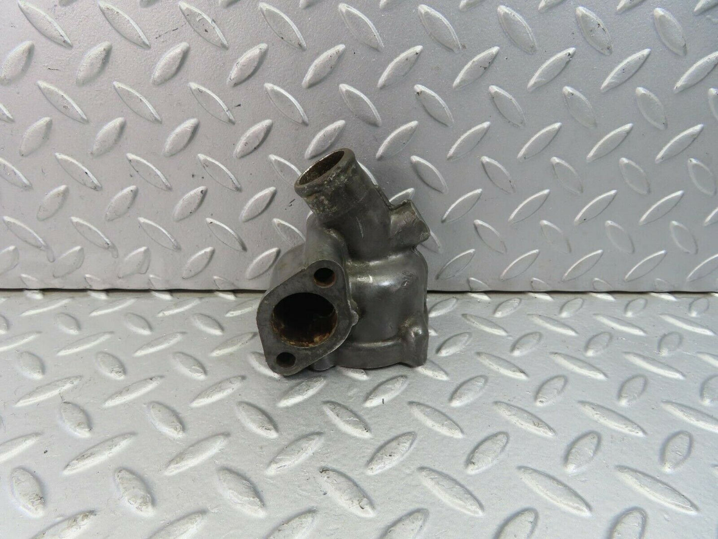 8979 Mercedes-Benz W115 Thermostat Housing 1802030173