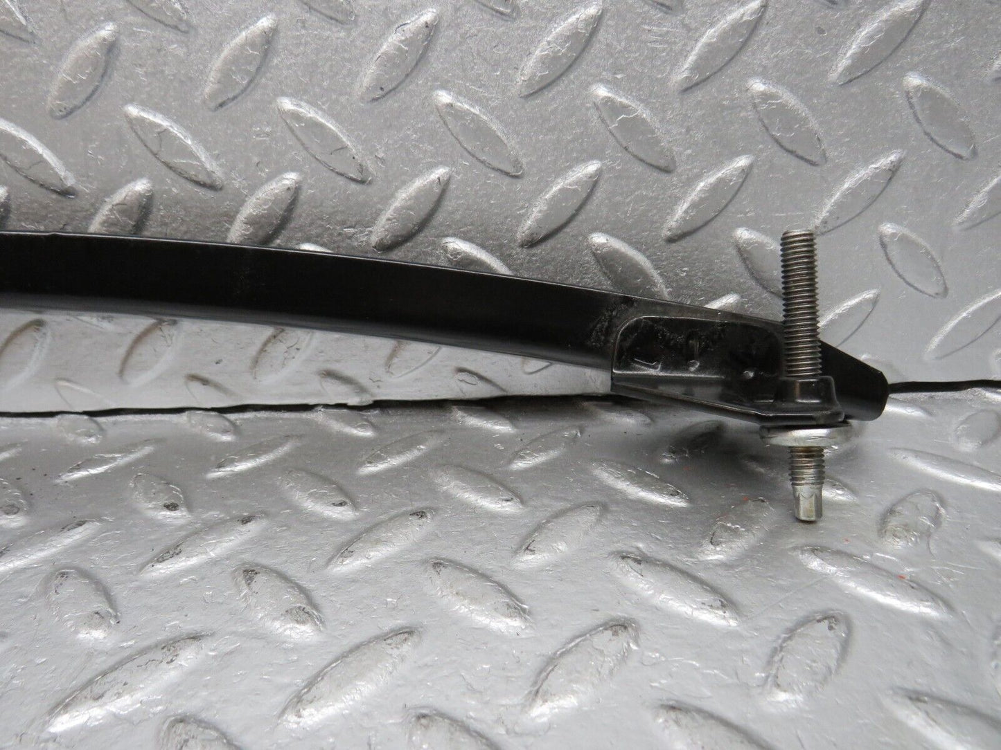 39660 Mercedes-Benz R129 320SL Coupe Left Door Front Window Channel