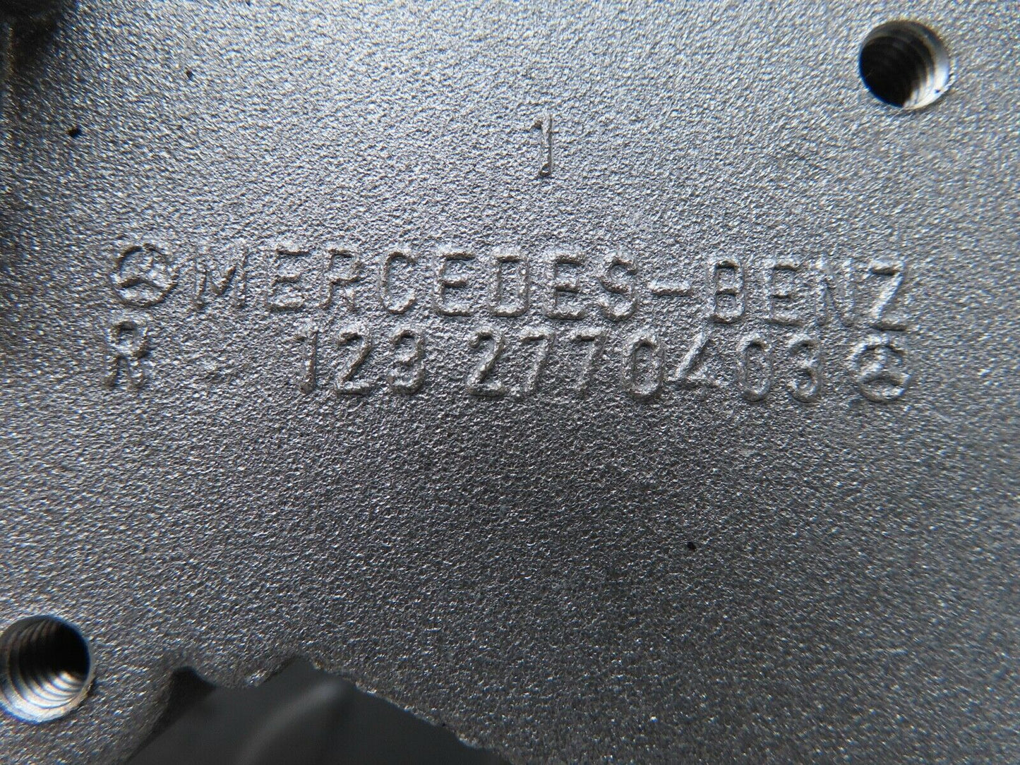 17848 Mercedes-Benz W123 230E Automatic Transmission Valve Body 1232770403