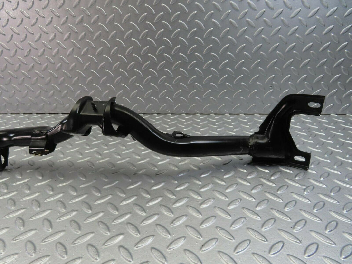 10489 Mercedes-Benz W201 190E Dashboard Bracket