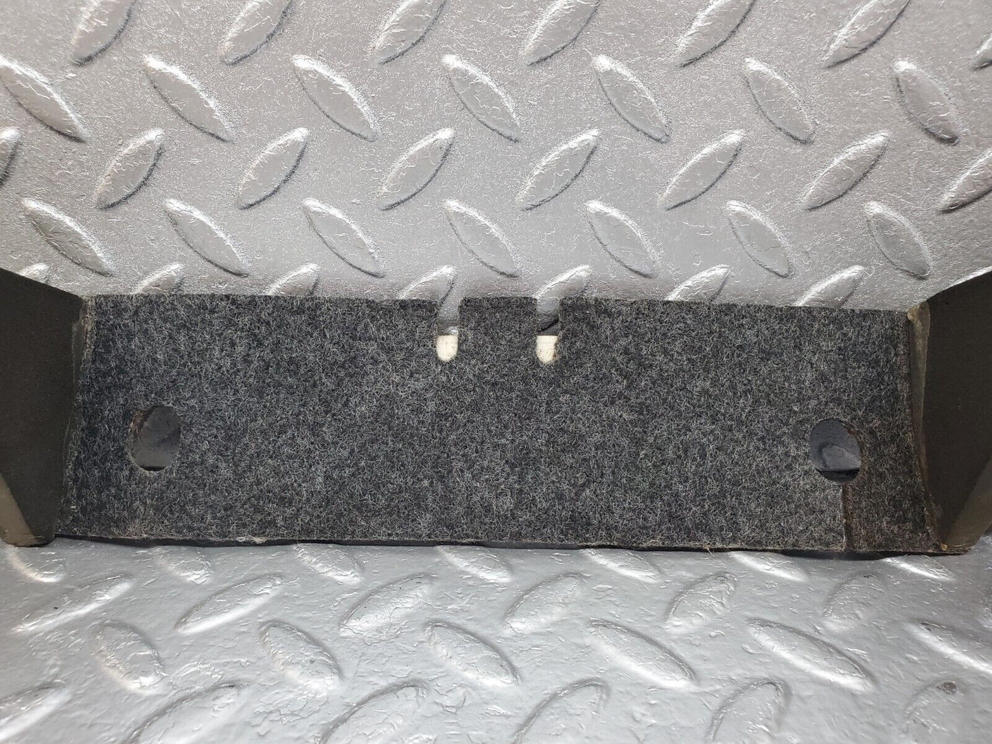 45734 Mercedes-Benz W126 420SE Rear Centre Seat Belt Carpet 1248600097