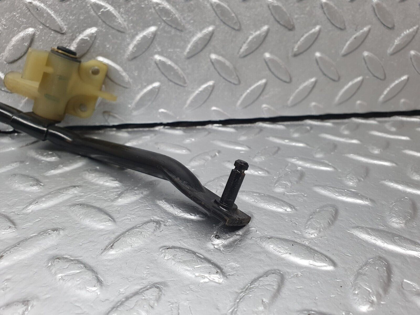 42815 Mercedes-Benz W201 190 2.0L Accelerator Pedal Linkage 2013010218