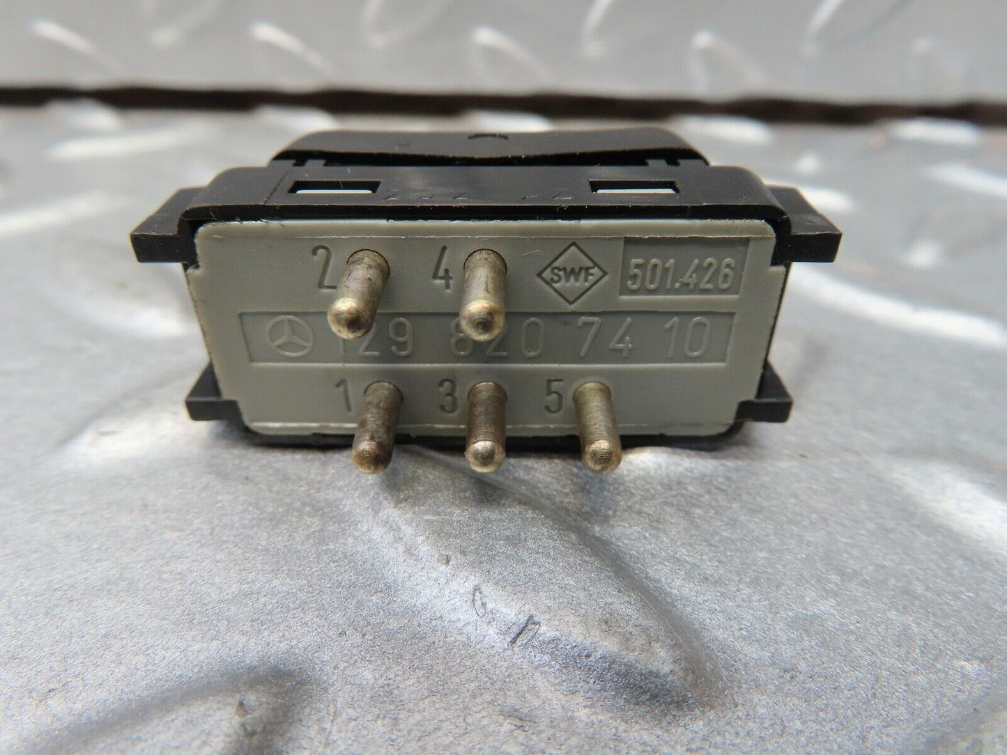 17403 Mercedes-Benz R129 300SL Coupe Rear Windscreen Defroster Switch 1298207410