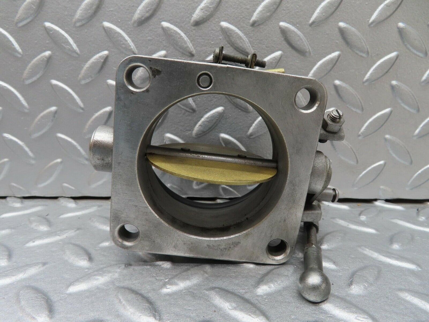 15923 Mercedes-Benz W123 280E Throttle Body Valve & Linkage