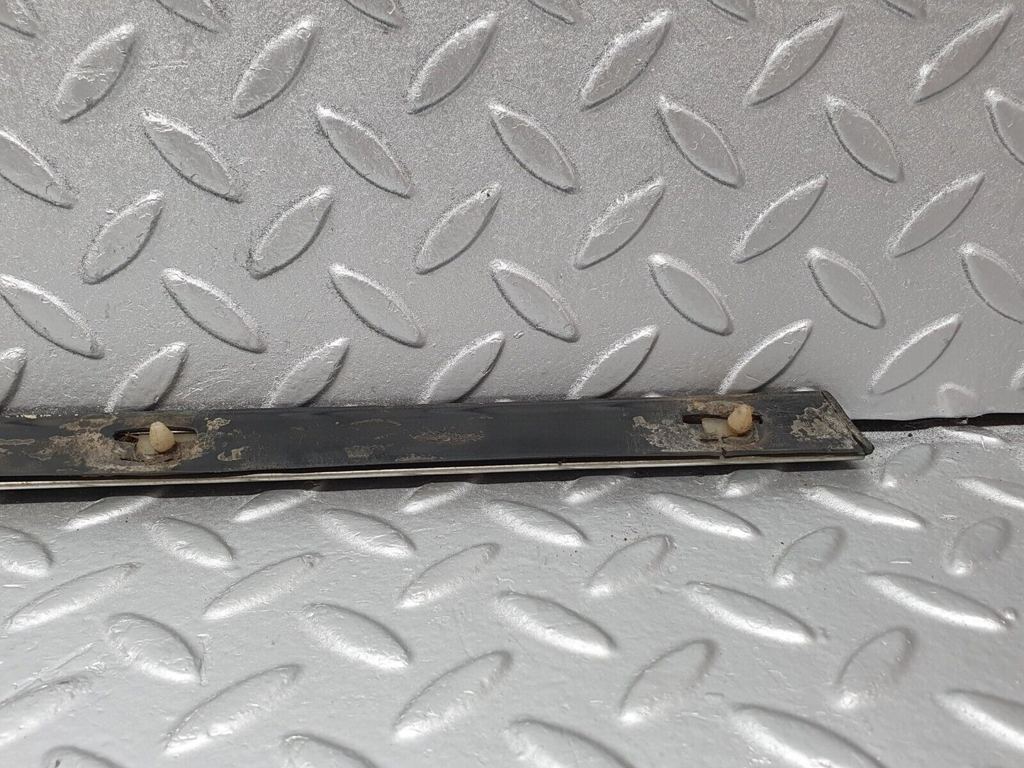 43458 Mercedes-Benz W108 280SE Rear Left Door Centre Moulding Trim