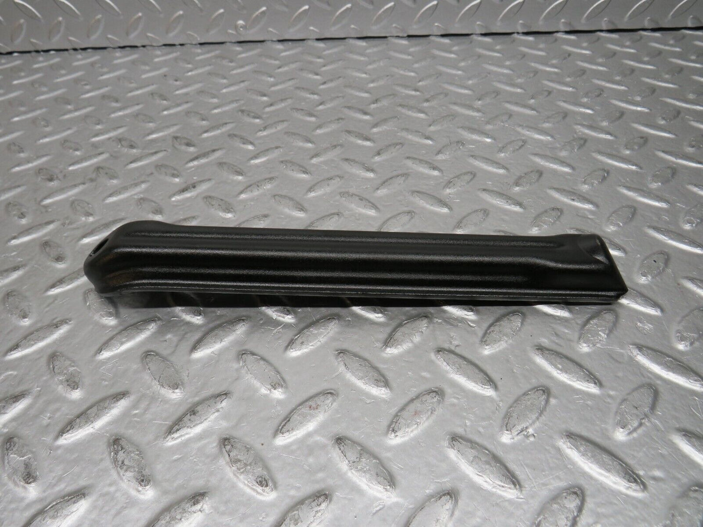 29523 Mercedes-Benz W124 230E Air Intake Manifold Bracket