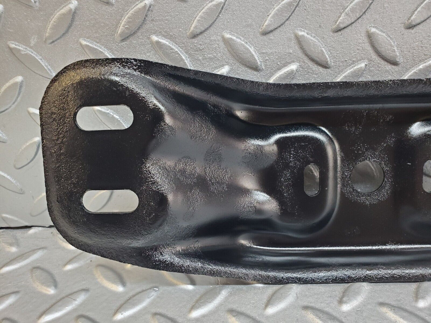 44776 Mercedes-Benz W124 220E Gearbox Mount Bracket Holder