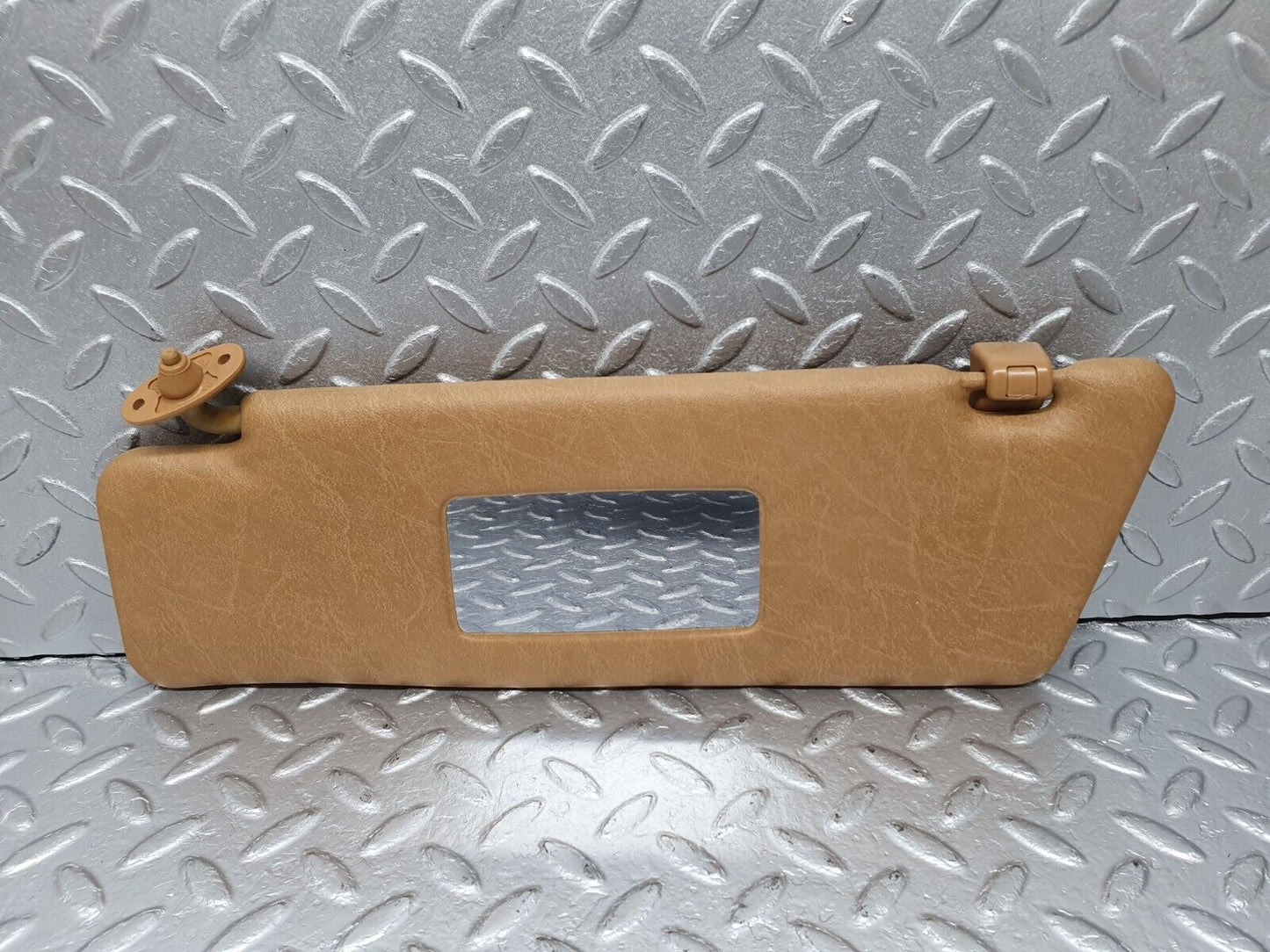 41392 Mercedes-Benz W124 200E Sun Visor Left Side Palomino