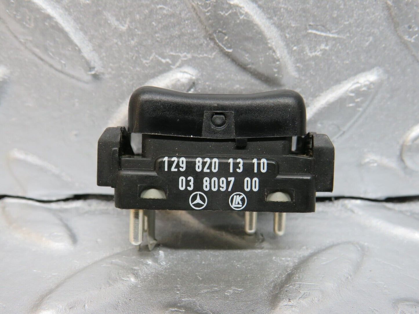 39759 Mercedes-Benz R129 320SL Coupe Electric Window Switch 1298201310