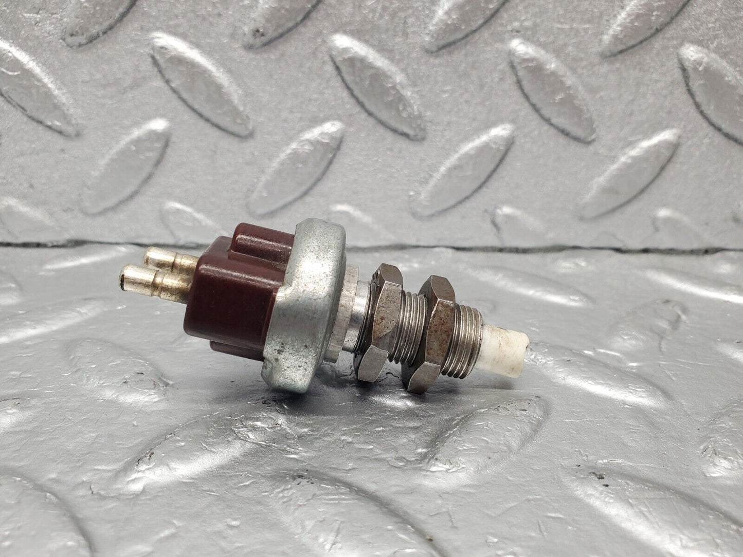 46547 Mercedes-Benz C123 280CE Coupe Braker Light Switch 190130