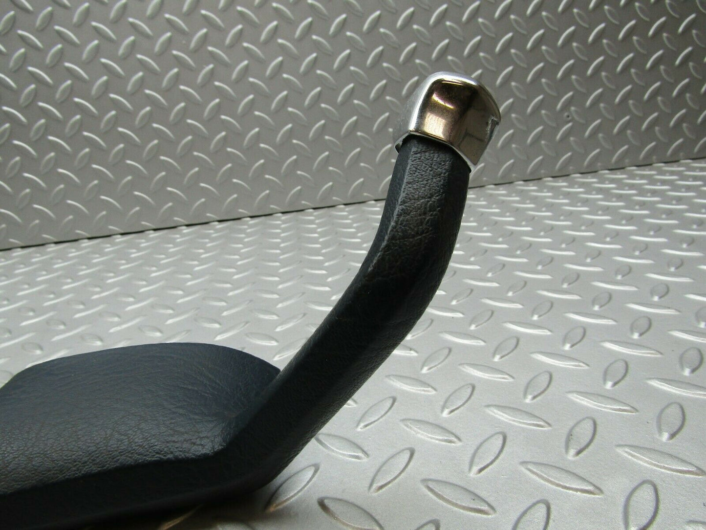 3307 Mercedes-Benz W108 280SE Interior Door Handle Blue Left