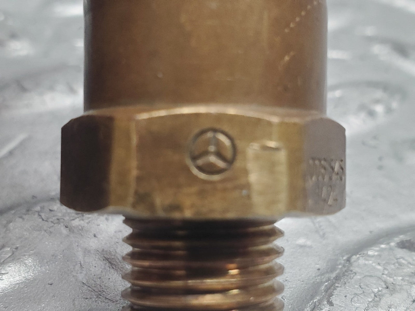 47163288